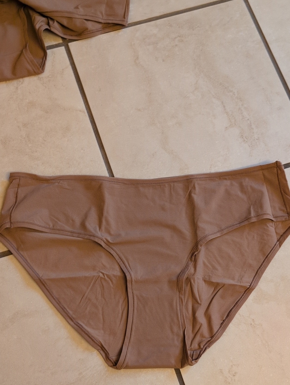 NEW Quince 6-pack Panties Second Skin Hipster Brief Mocha Tan Brown XL - Picture 3 of 13